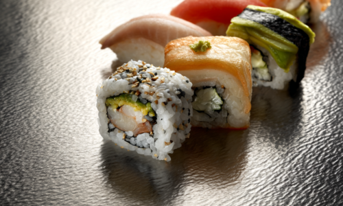 Do que preciso para fazer sushi?